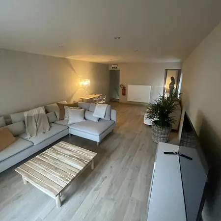 펜션 O Gadot 샤드폰테인